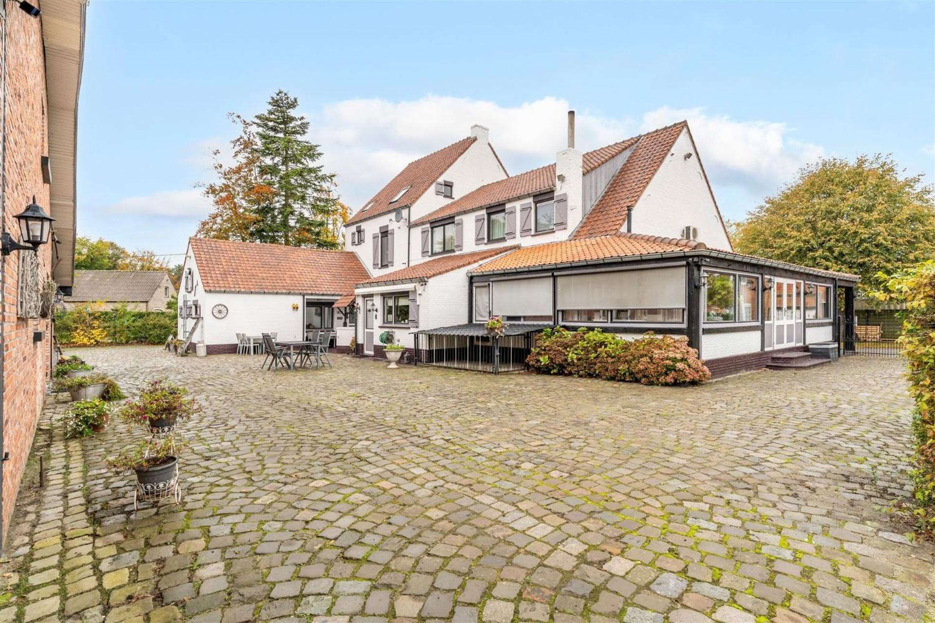 B&B De Kroonhoeve Beringen Exterior foto